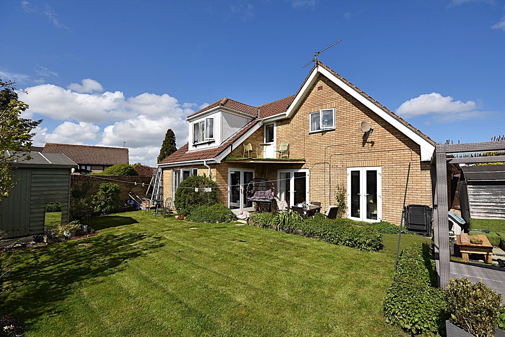 12 Stradling Close, Sully, CF64 5HU